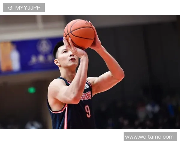 易建联跨界代言足球明星展现运动魅力与多元化形象 易建联跨界代言足球明星展现运动魅力与多元化形象