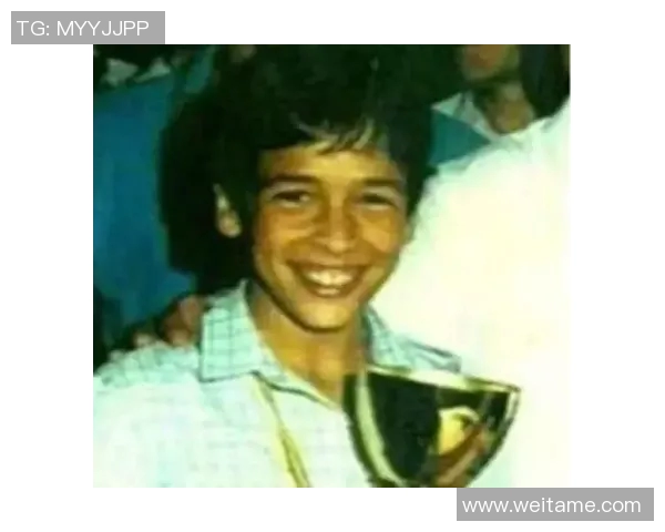 挑战你的眼力与知识一起找出足球明星的名字乐趣无穷的文字游戏 挑战你的眼力与知识一起找出足球明星的名字乐趣无穷的文字游戏